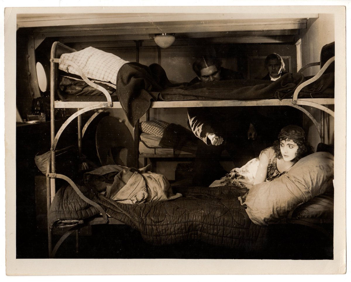 UNKNOWN FRENCH SILENT FILM (c.1920's) French Double-Weight Photograph 08