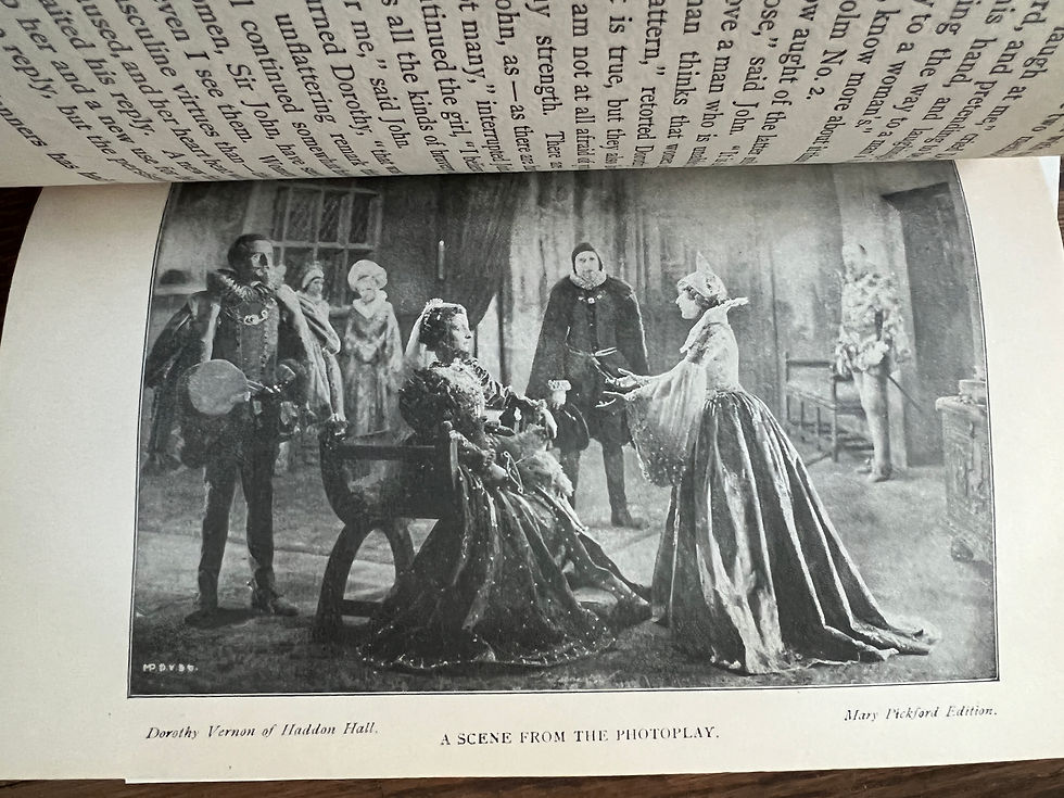 Miniatura: DOROTHY VERNON OF HADDON HALL (1924) US Photoplay Edition Book