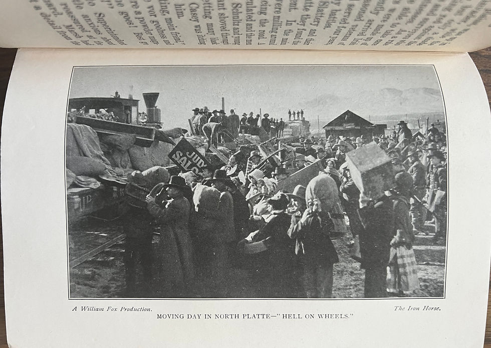 Miniatura: THE IRON HORSE (1924) US Photoplay Edition Book
