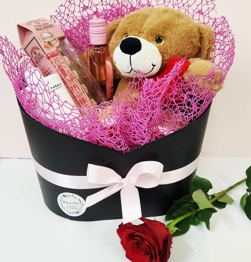 Thumbnail: Forever love hamper