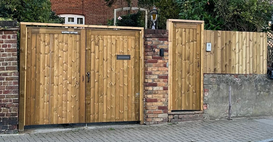 Double Garden Gates in London
