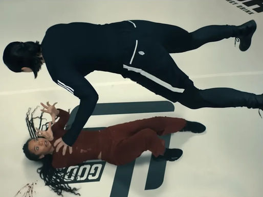 Marie Moreau Lifting Jordan Li