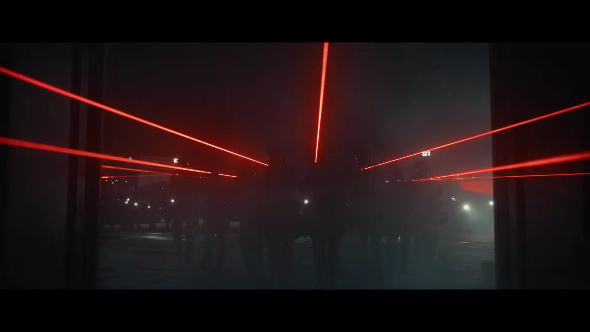Strike team attacking Thunderbolts