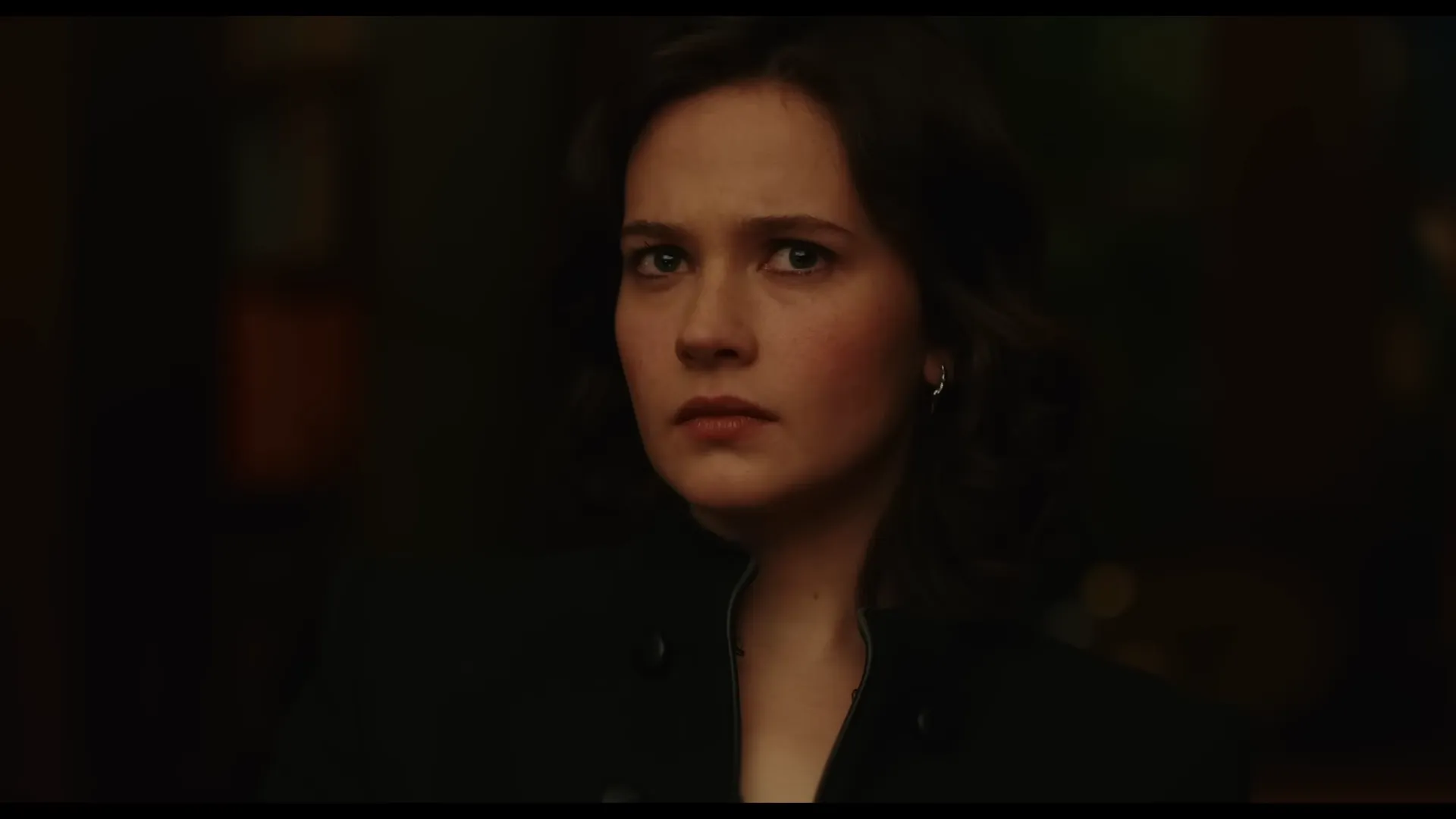 Cailee Spaeny as Simone Vivane