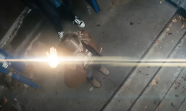 Starlight using her electricity powers