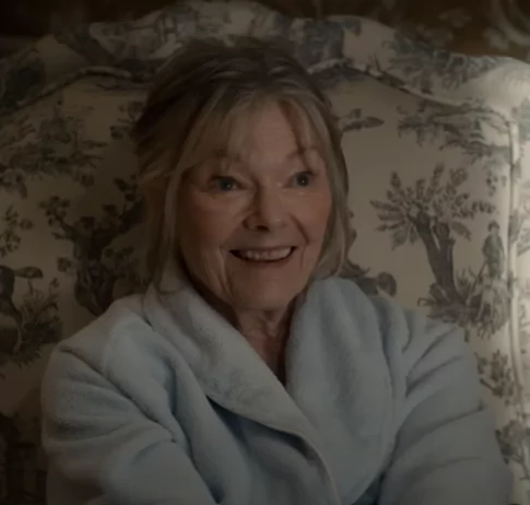 Jane Curtin as Nan Cox