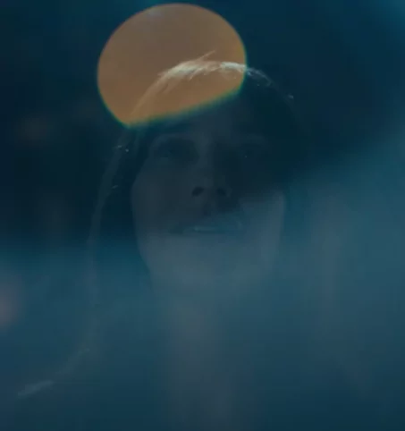 Rashida Jones as Amanda in Common People Episode