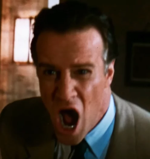 Christopher Lambert as Paul Racine