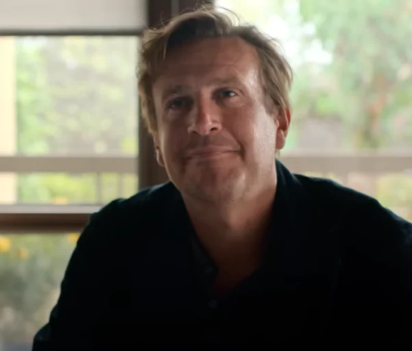 Jason Segel as Dr. Jimmy Laird in Shrinking Series