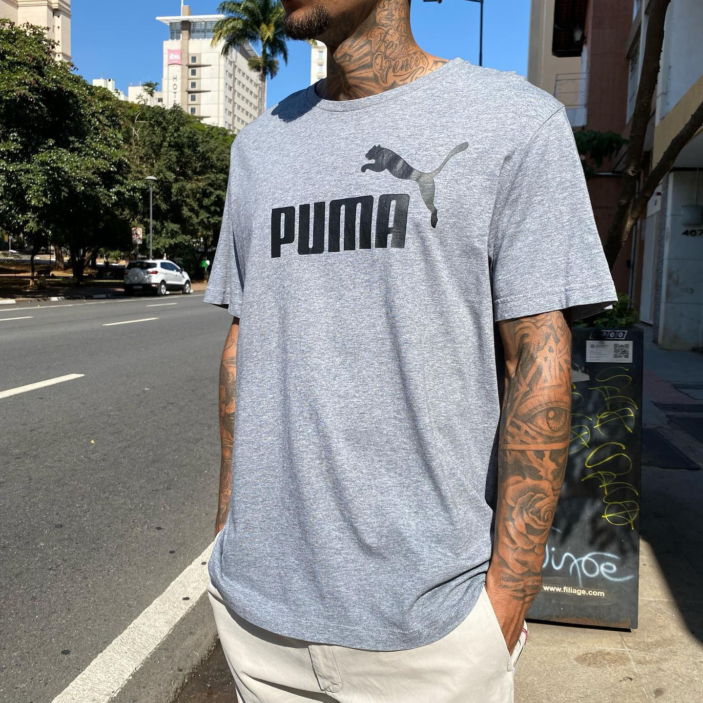 Camiseta Puma Cinza