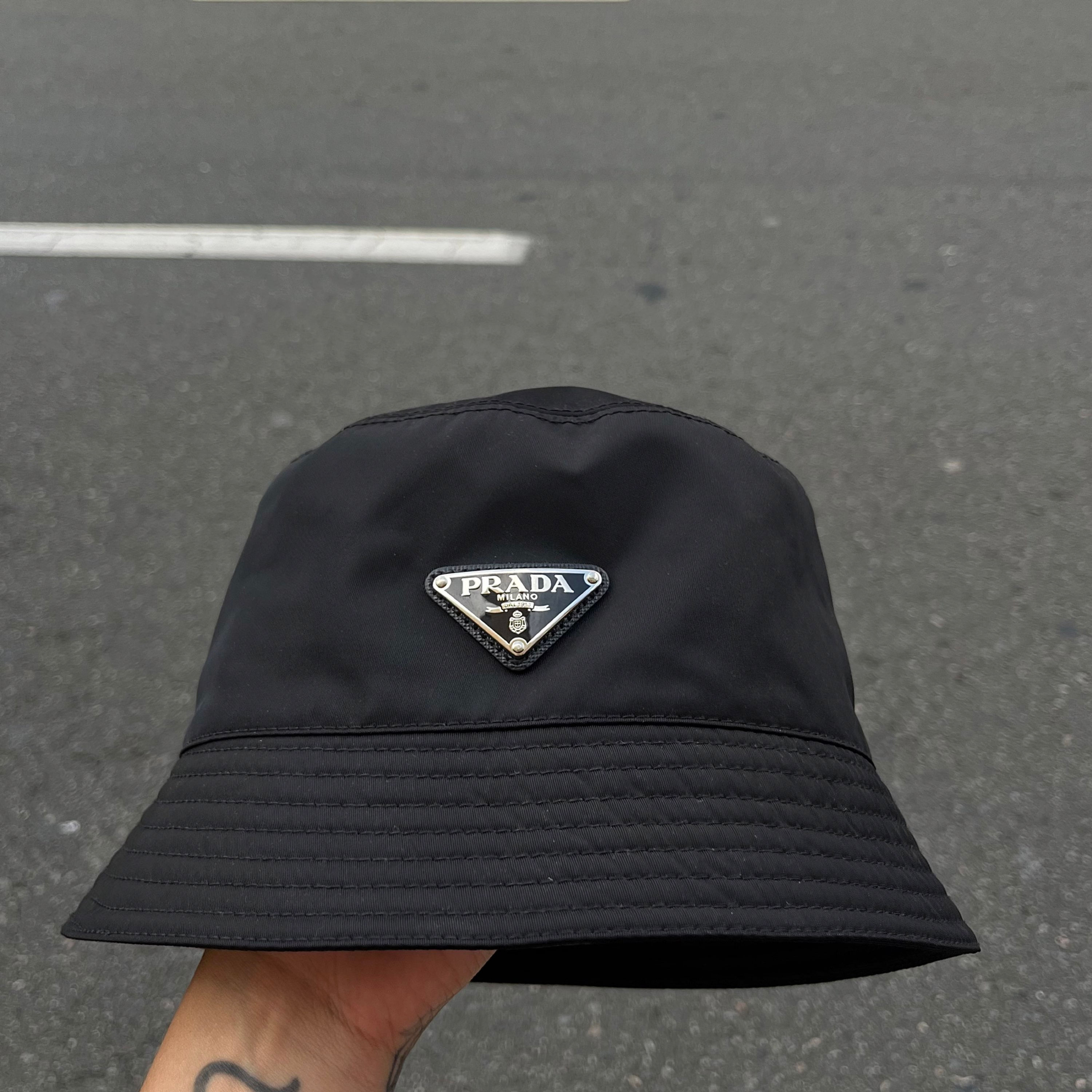 Bucket Hat Prada Renylon