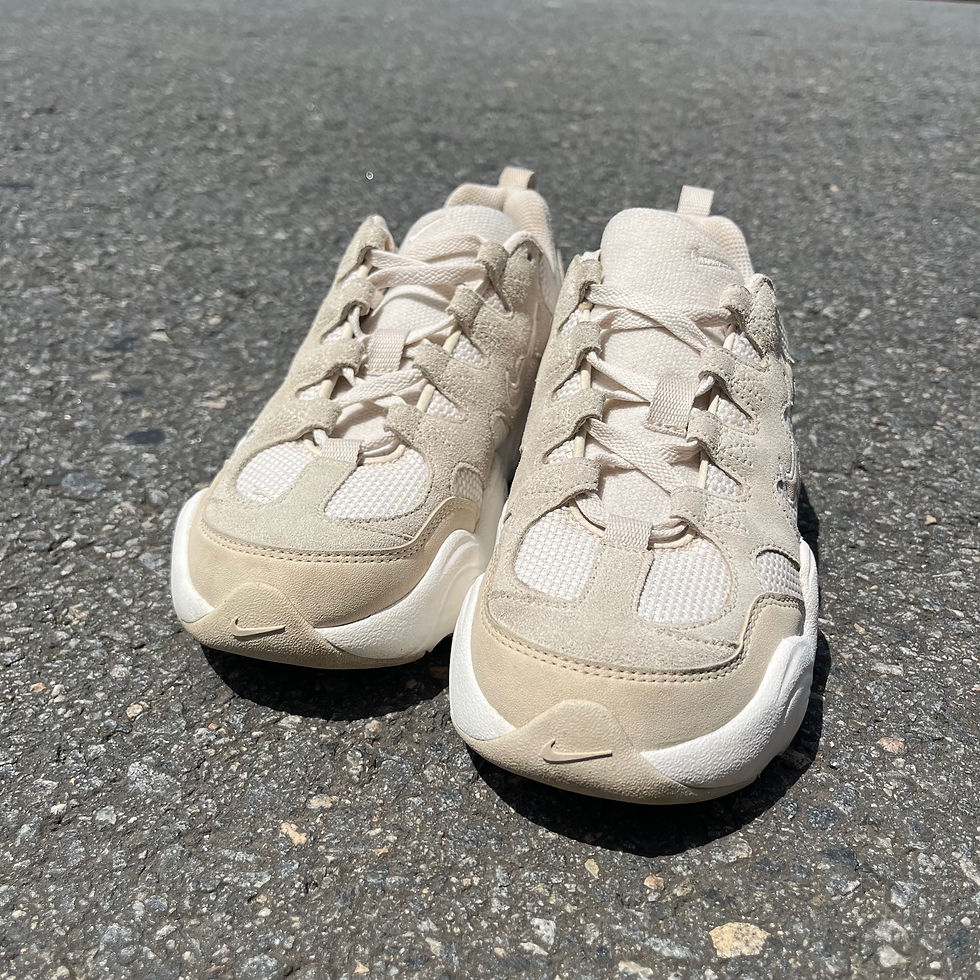 Miniatura: Tenis N1KE Tech Hera