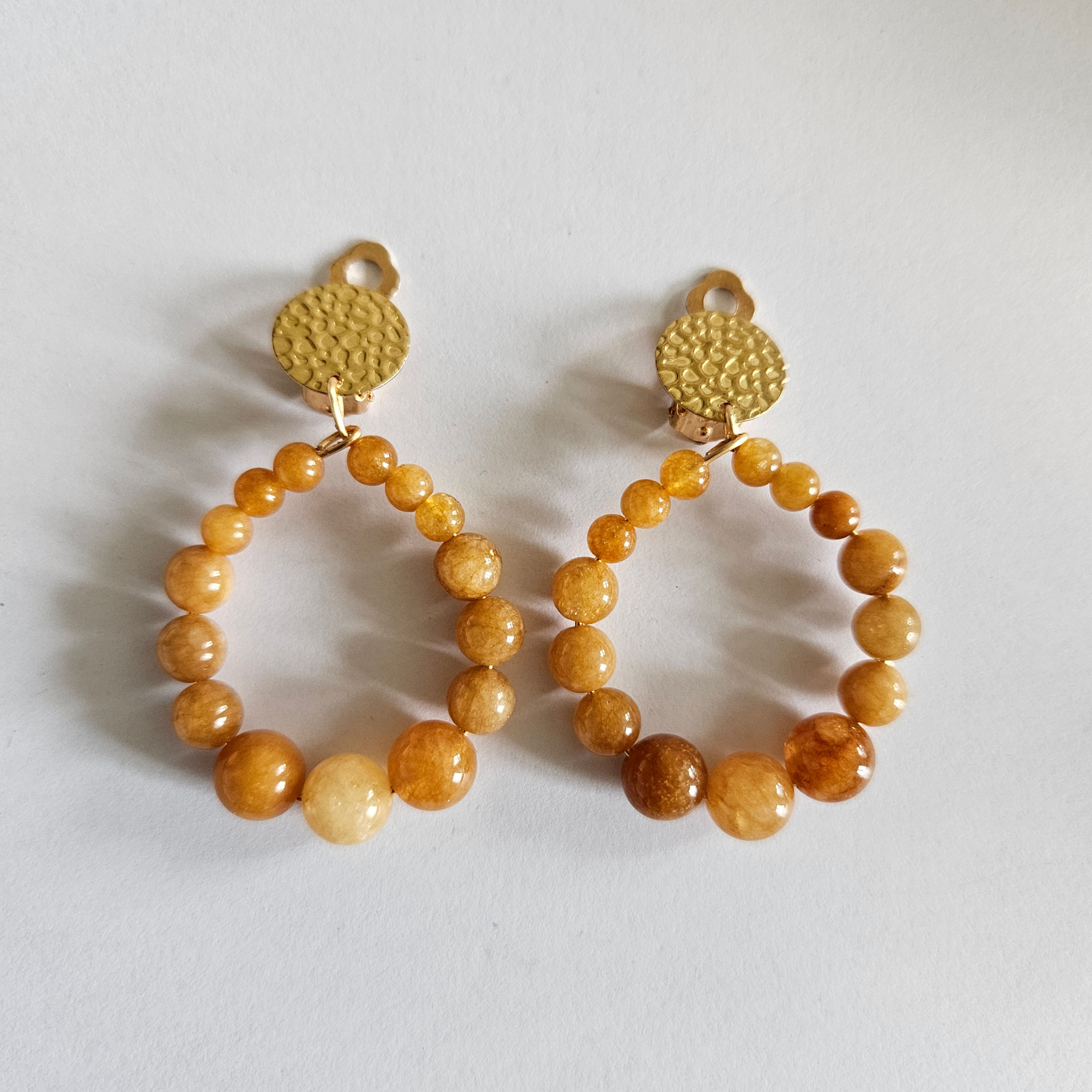 Ocre Clip