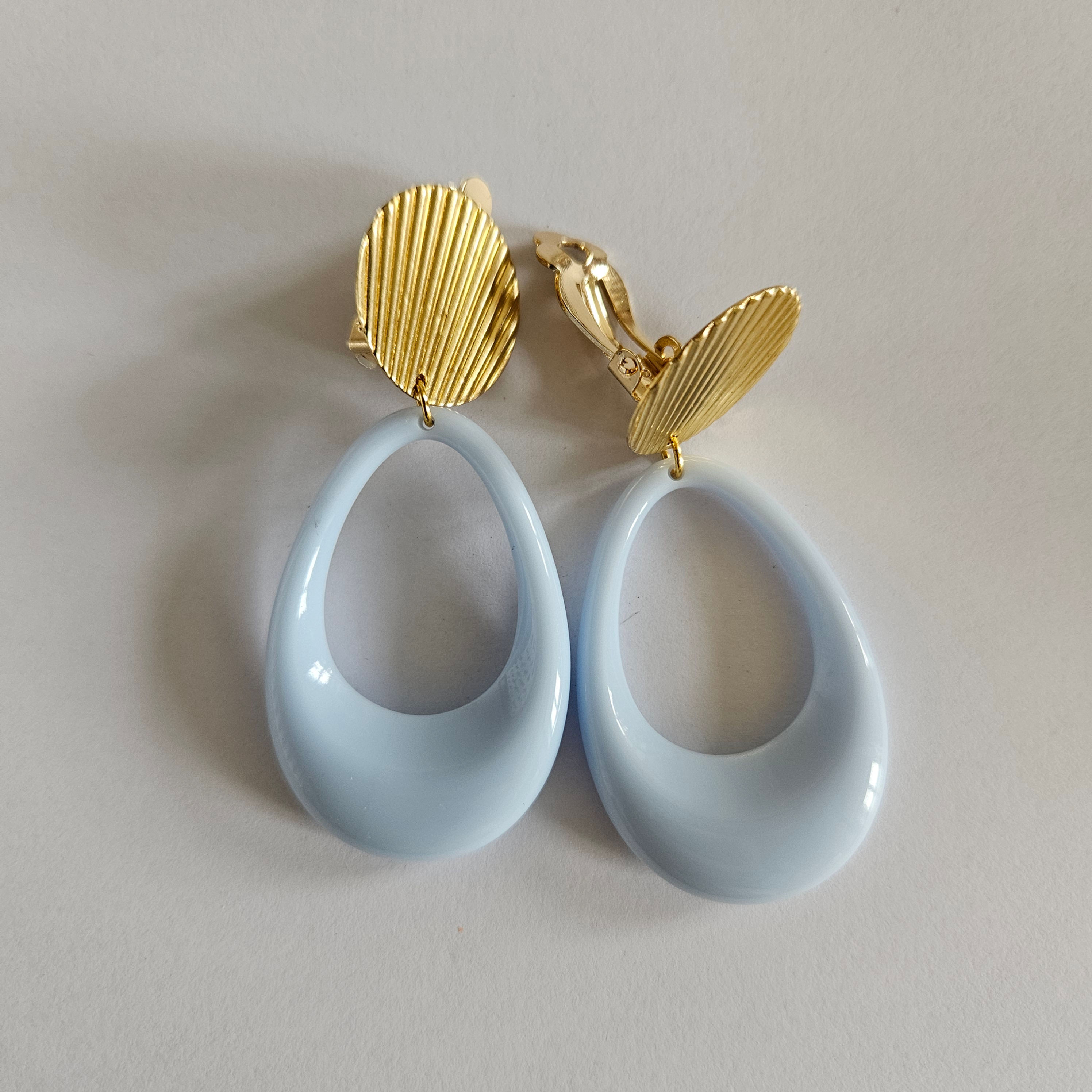 Bleu ciel Clip