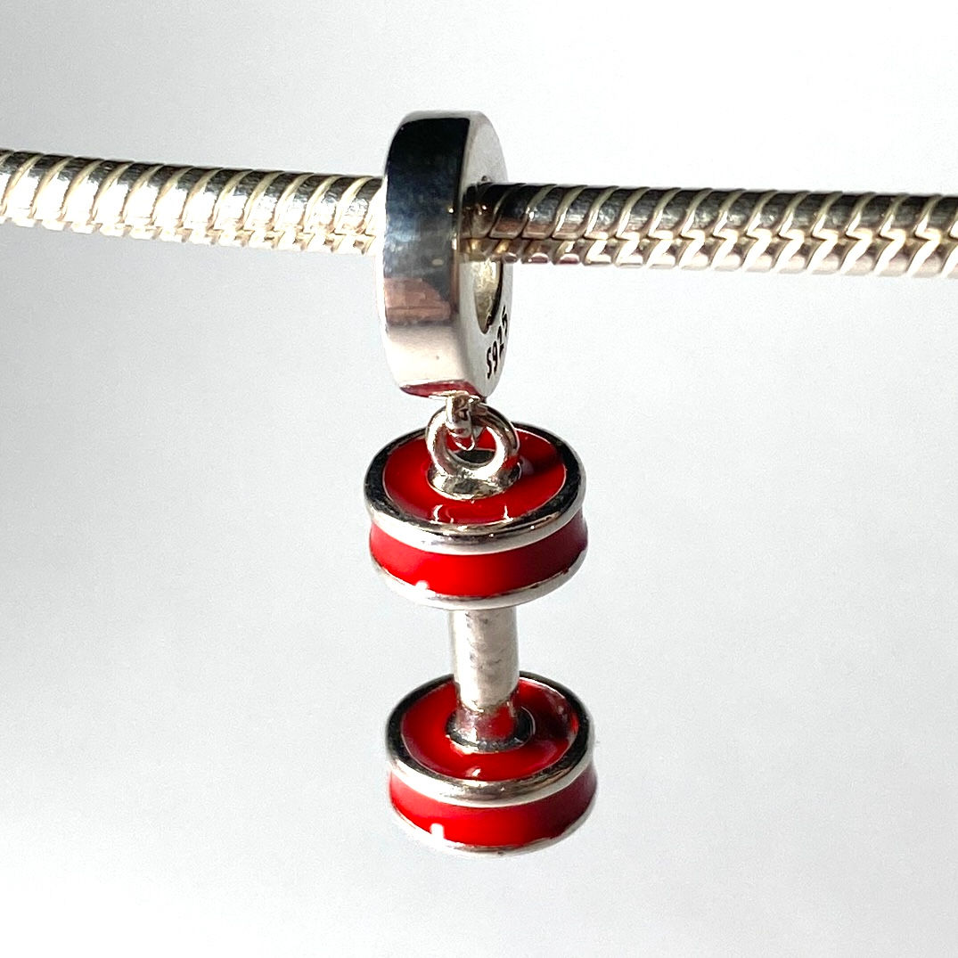 Berloque Peso de Academia