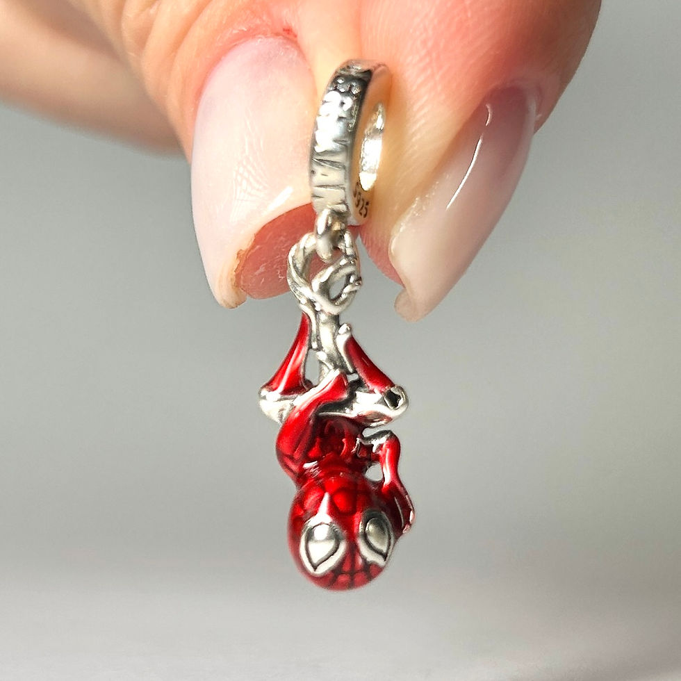 Miniatura: Berloque Homem Aranha Vermelho