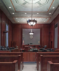 courtroom-898931_1920.jpg