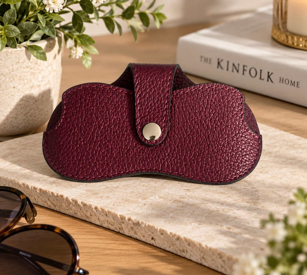 SOFT LEATHER GLASSES CASE IN MULBERRY