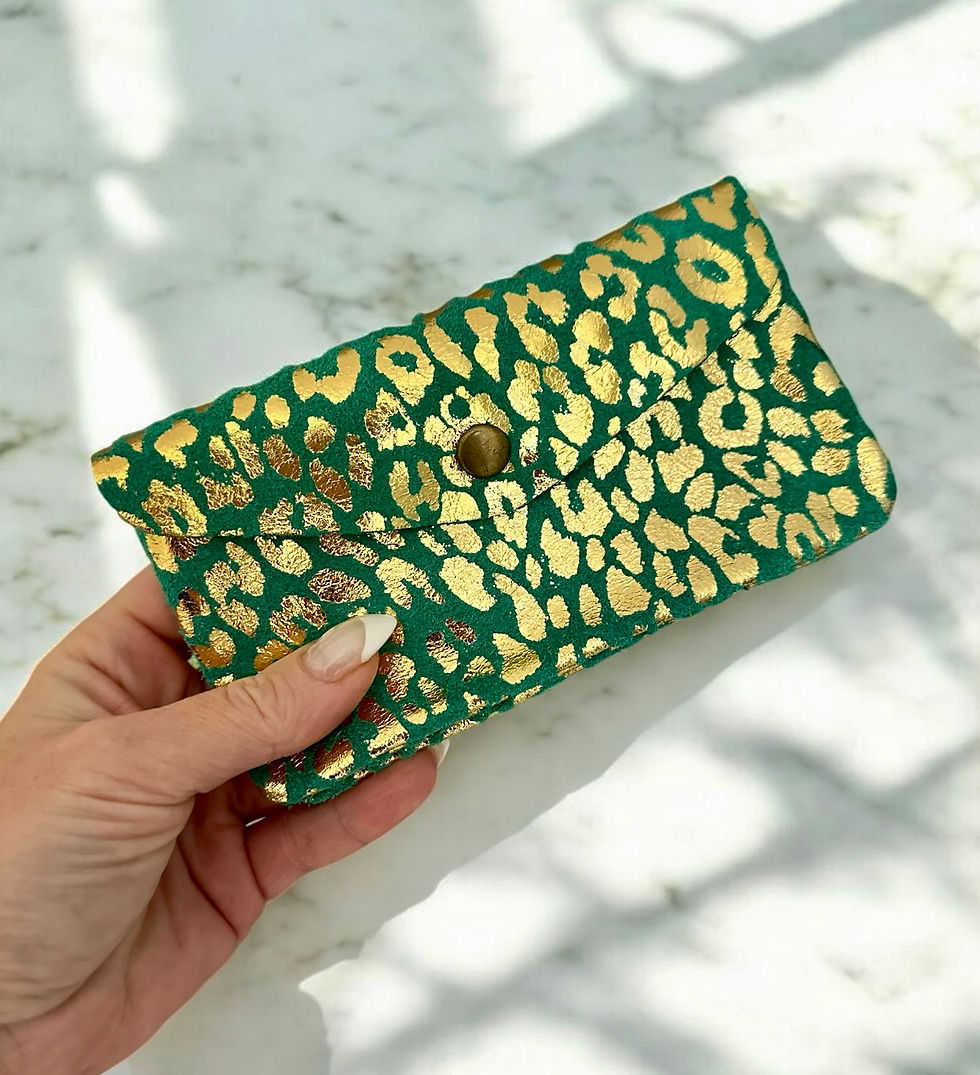 LARGE SUEDE METALLIC PURSE IN GREEN