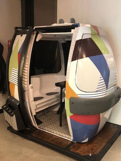 Gondola Office Workspace