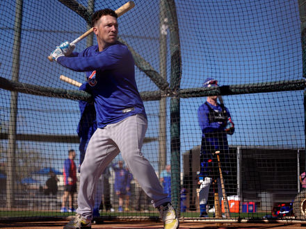 Cubs abren campamento con metas altas y sensación de “cuentas pendientes”