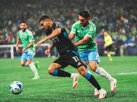 Charlotte rescata el empate de último minuto ante Seattle