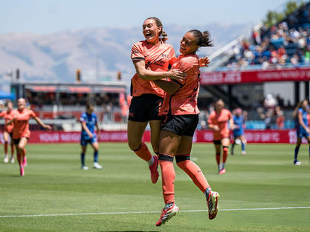 Bay FC gana con autoridad con doblete de Karlie Lema
