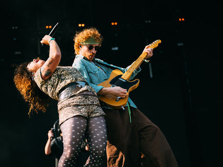 Remi Wolf lleva su caos colorido a Lollapalooza