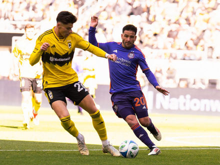 Houston y Columbus no se hacen daño