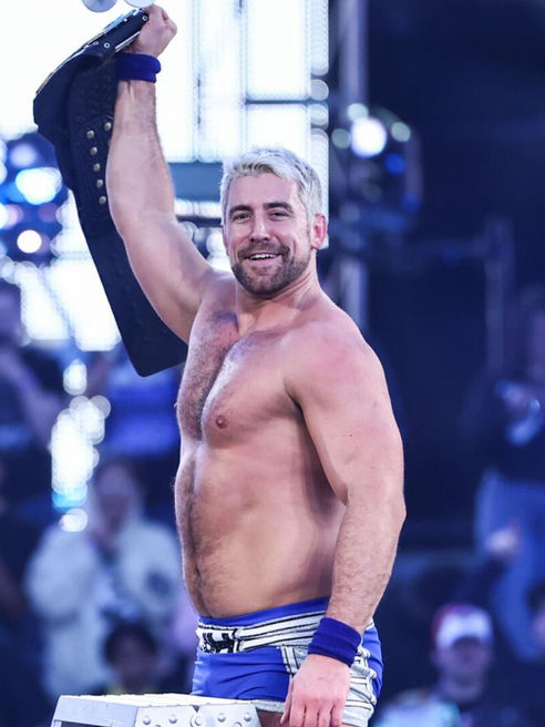 Joe Hendry conquista el campeonato de NXT