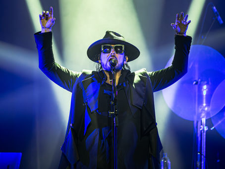 Beto Cuevas revive el legado de La Ley en una noche acústica en House of Blues