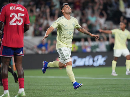 Portland rescata empate ante Dallas con gol agónico de Felipe Mora