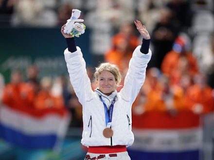 Manganello rescata bronce; Stolz se queda a un paso del podio