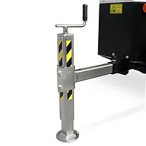 The four stabilisers ensure secure anchoring and minimum space requirements in Italtower lighting towers