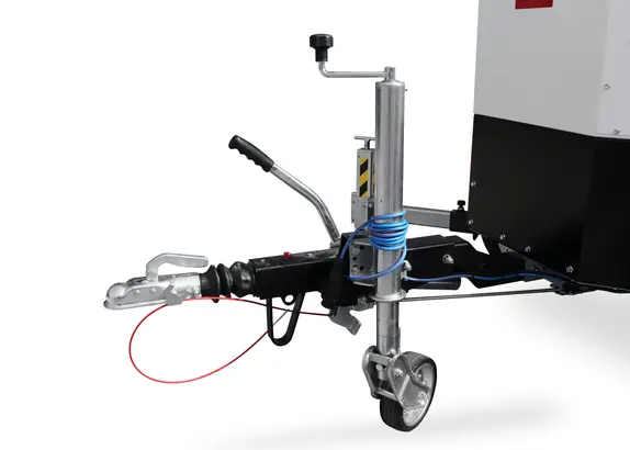 Carrello stradale omologato della torre faro Mantis di Italtower