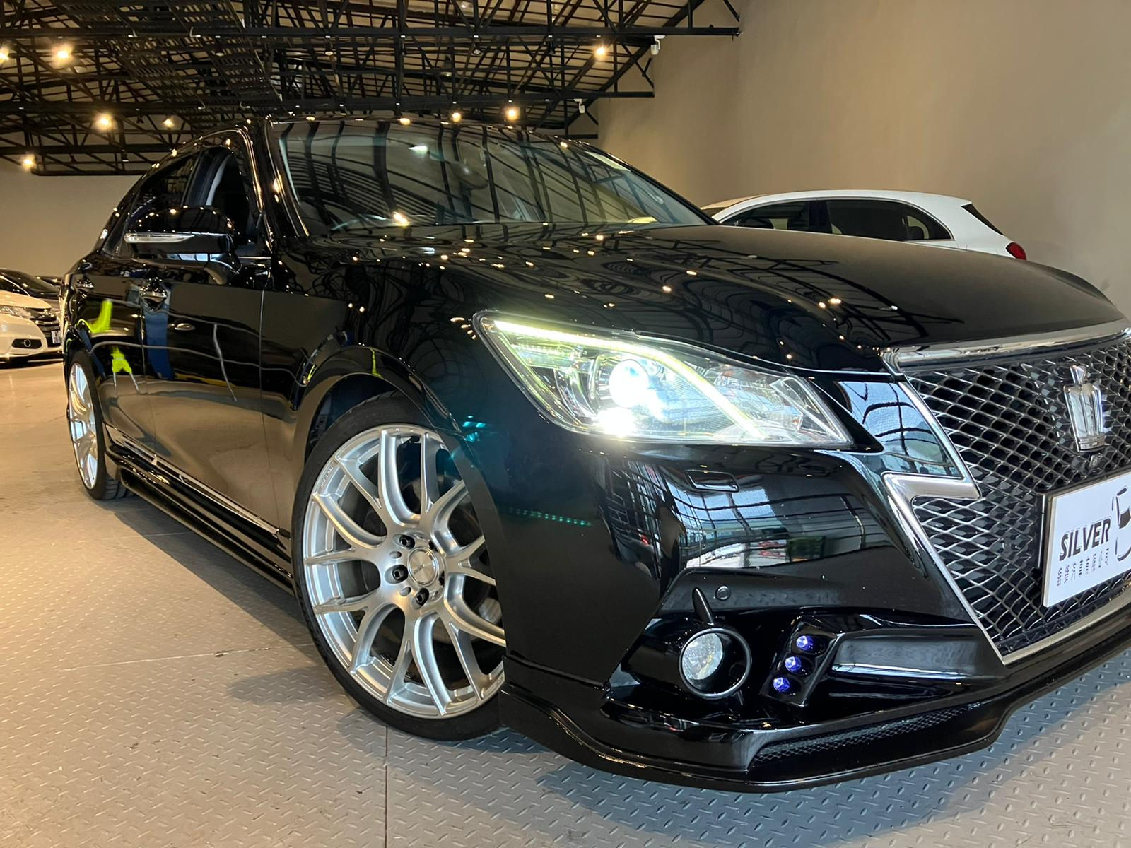 2013 TOYOTA Crown ATHLETE G