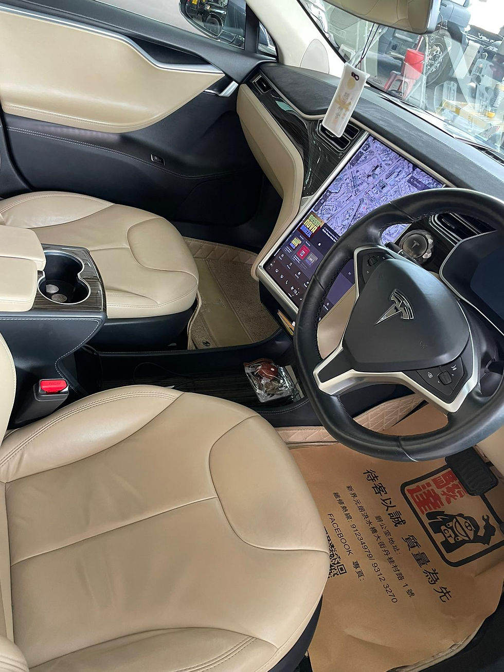 縮圖：2015 TESLA MODEL S 85