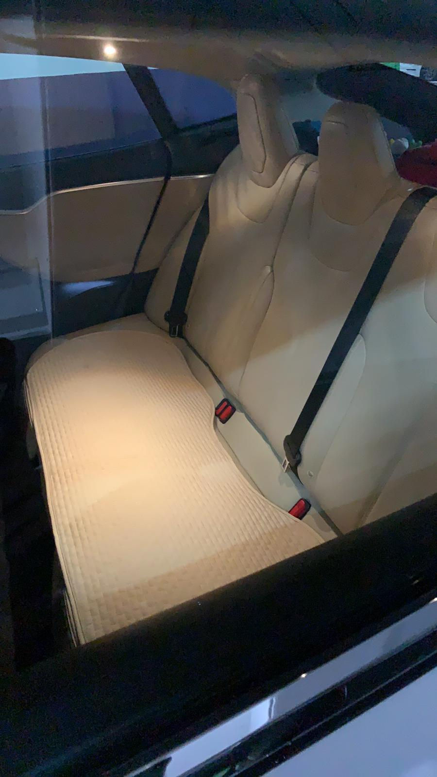 縮圖：2015 TESLA MODEL S 85D