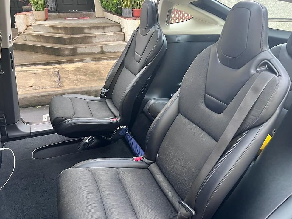 縮圖：2016 Tesla Model X 60D