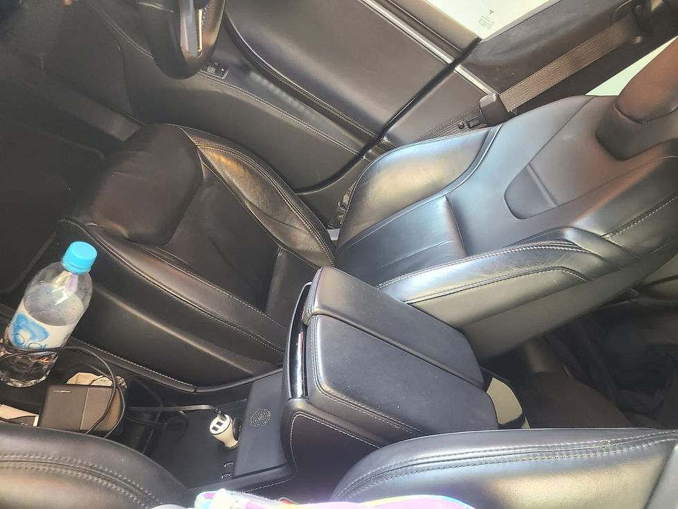 縮圖：2015 Tesla Model S 85D