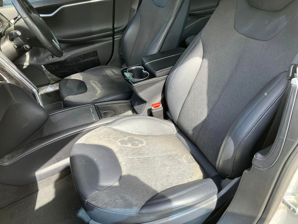 縮圖：2016 Tesla Model S 75