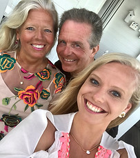 Anne, Les and Natalie Heintz image