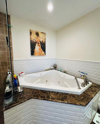 residential cleaning, bathroom cleaning, deep cleaning, home cleaning