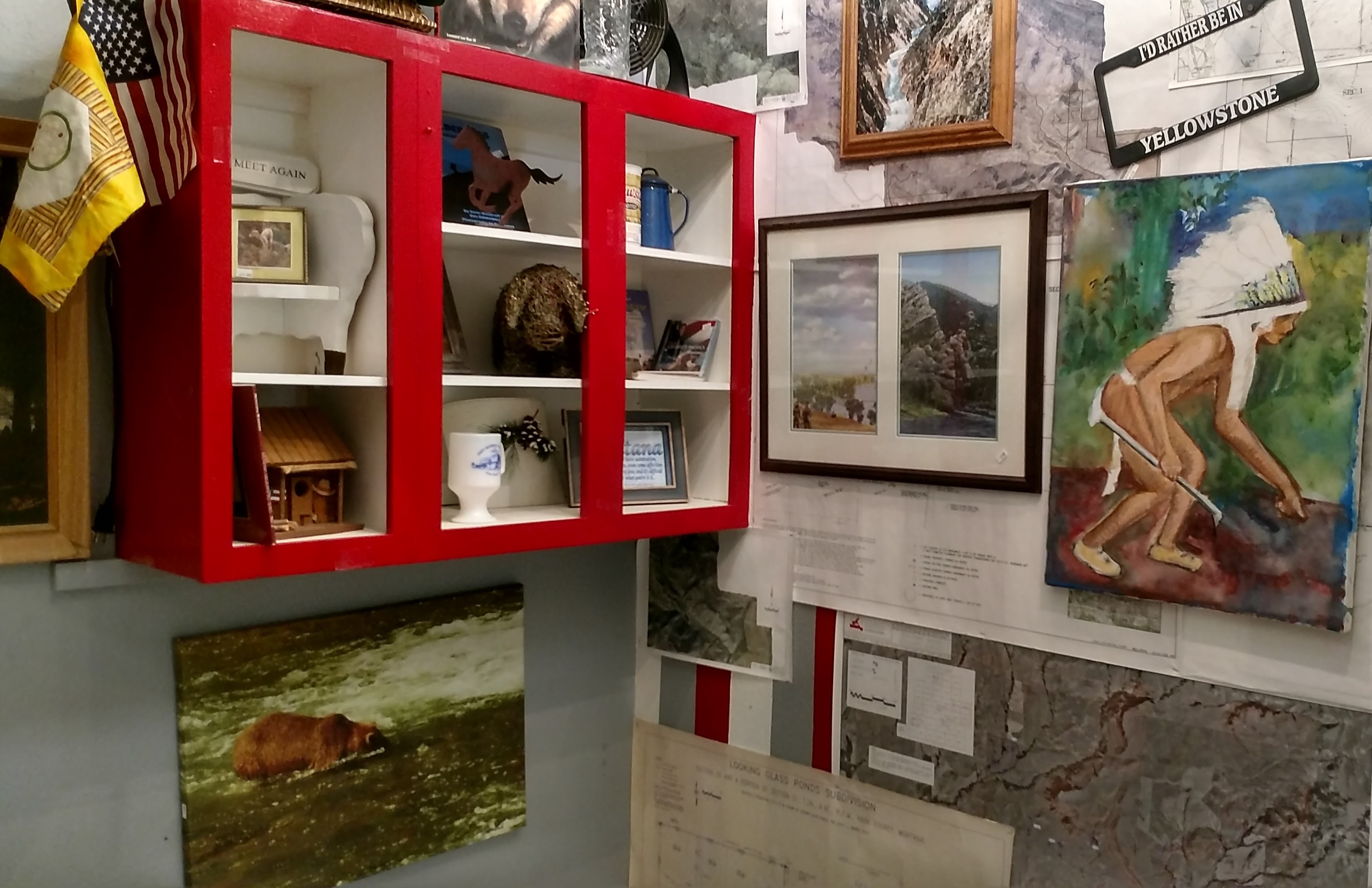 Exhibit: Montana Gallery bathroom