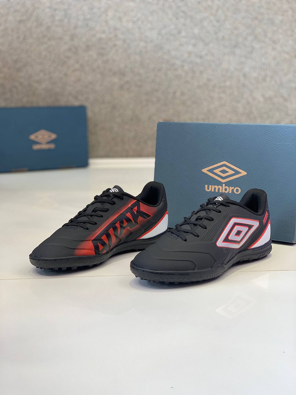 Miniatura: Chuteira Society Umbro U01FB00435
