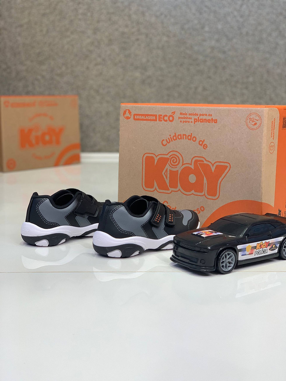 Miniatura: Tênis Kidy com Carro 0070670