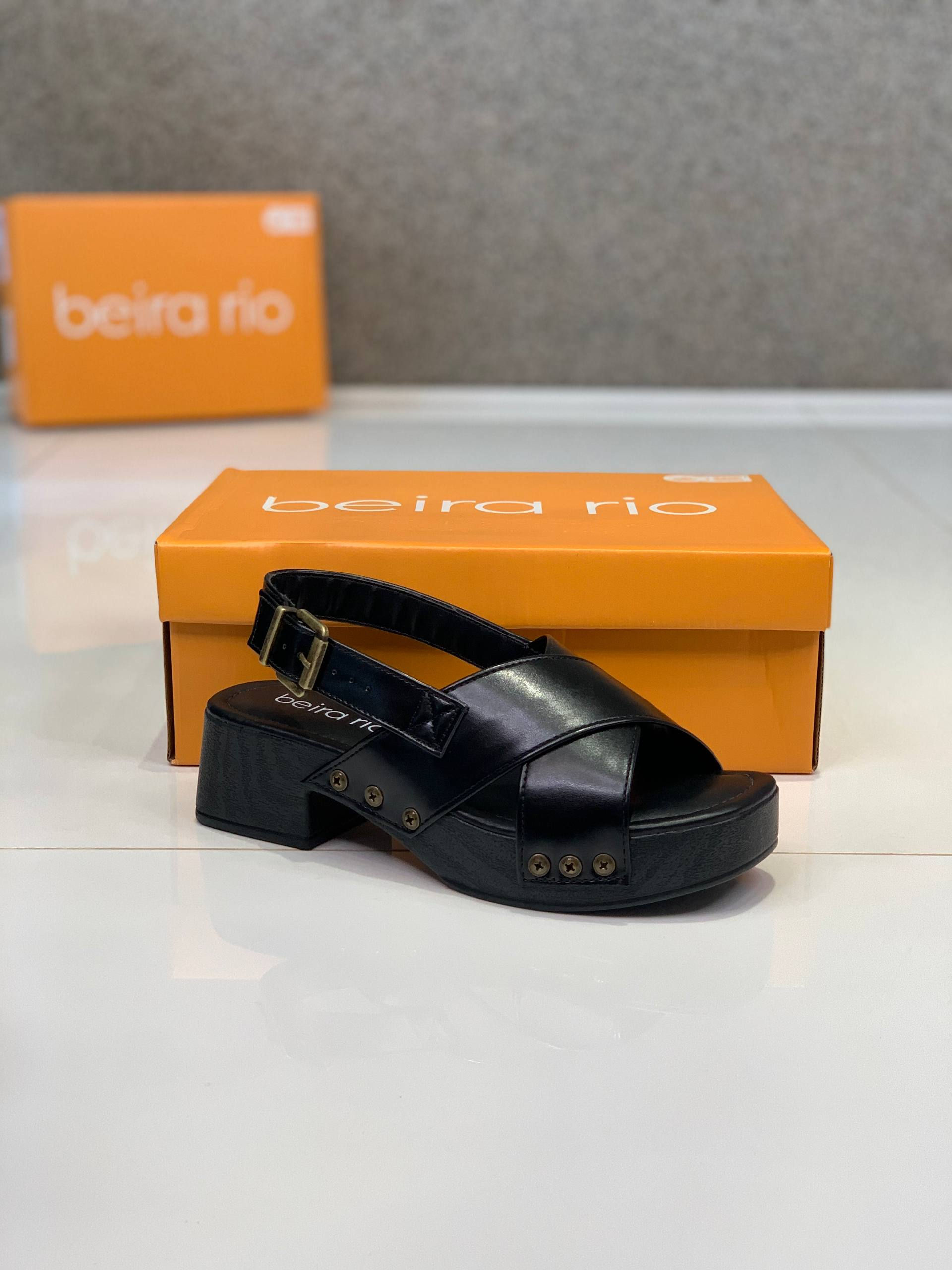 Sandália Beira Rio 8559102