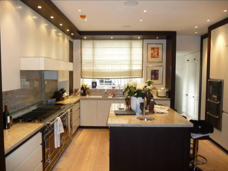 Contemporary kitchen