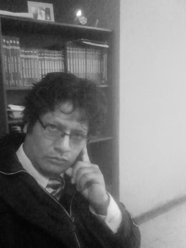 Mg. Max Roly Martinez Laura