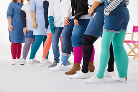 your-story-group-legs-3159.webp